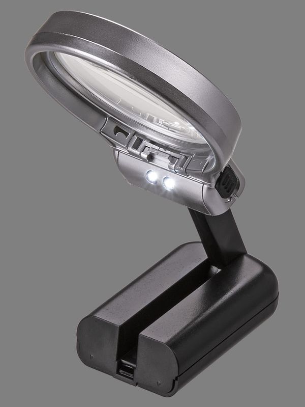 Лупа ручная круглая, d 60 мм, 3-х крат. увел., рукоятка-трансформер, LED подсветка, 2хАА, TDM SQ1025-0903.